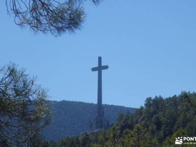embalse de La Jarosa - Bosque Plateado  clubs de senderismo en madrid agencias de senderismo en madr